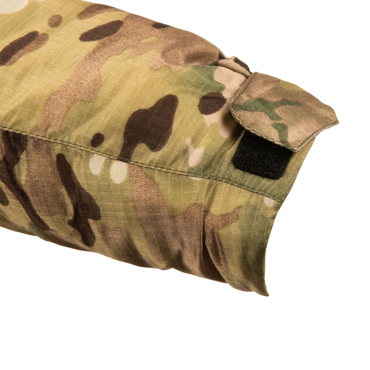 The Snugpak Spearhead jacket is a mid-weight, technical insulated jacet with a removable hood.