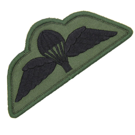 British Olive and Black Para Wings: Hook-Loop
